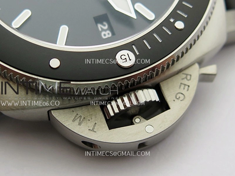 PAM1389 Titanium Submersible Black Ceramic Bezel VSF 1:1 Best Edition Black Dial On Black Rubber Strap P.9010 Clone